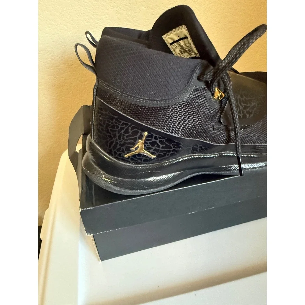 Jordan Super Fly 5 PO Black Metallic Gold Basketball Shoes Mens 11